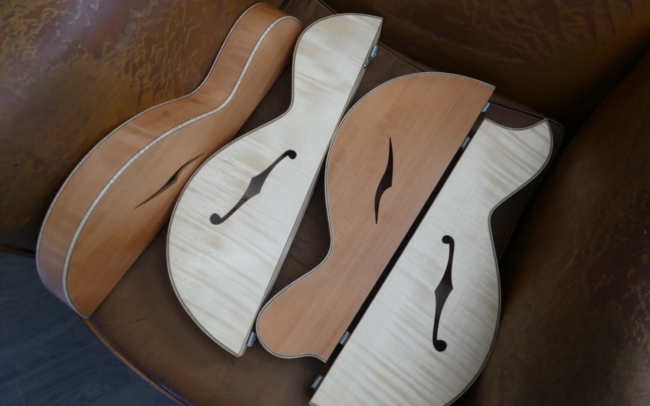 Osiris, Guitare Voyageuse et Modulaire - réalisée par Hervé BERARDET Artisan Luthier, atelier Guitare et Création - pièces érable et poirier
