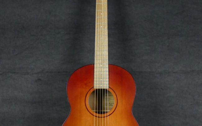 SANZEN - Guitare Acoustique Cordes Acier - Création originale d'Hervé BERARDET, Maître Artisan Luthier, atelier Guitare et Création - Entière